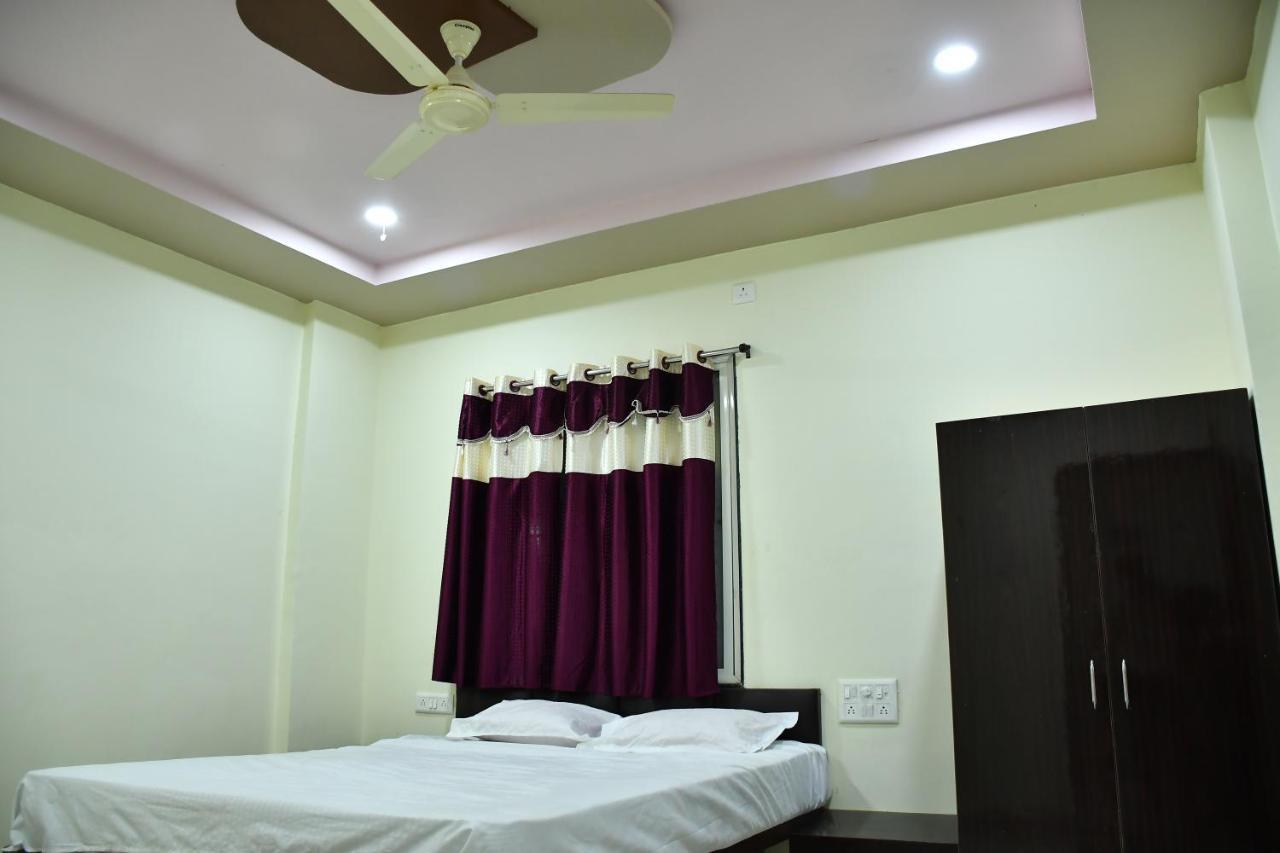 Hotel Kalika Residency Akalkot Εξωτερικό φωτογραφία